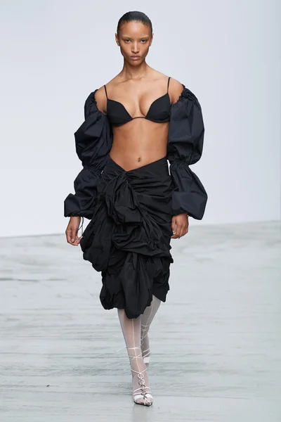 Look 31